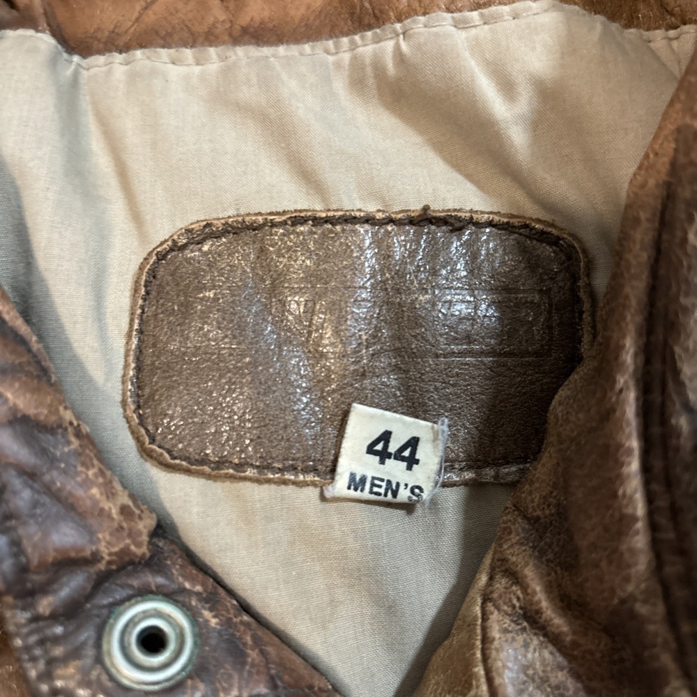 Vintage Thunderwear Leather Bomber Jacket Mens Size 44 Faded - Picture 2 of 5